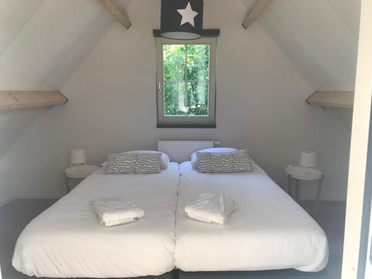 400 meter van het strand nieuwe luxe zomerwoning Oostkapelle Buitenkant foto
